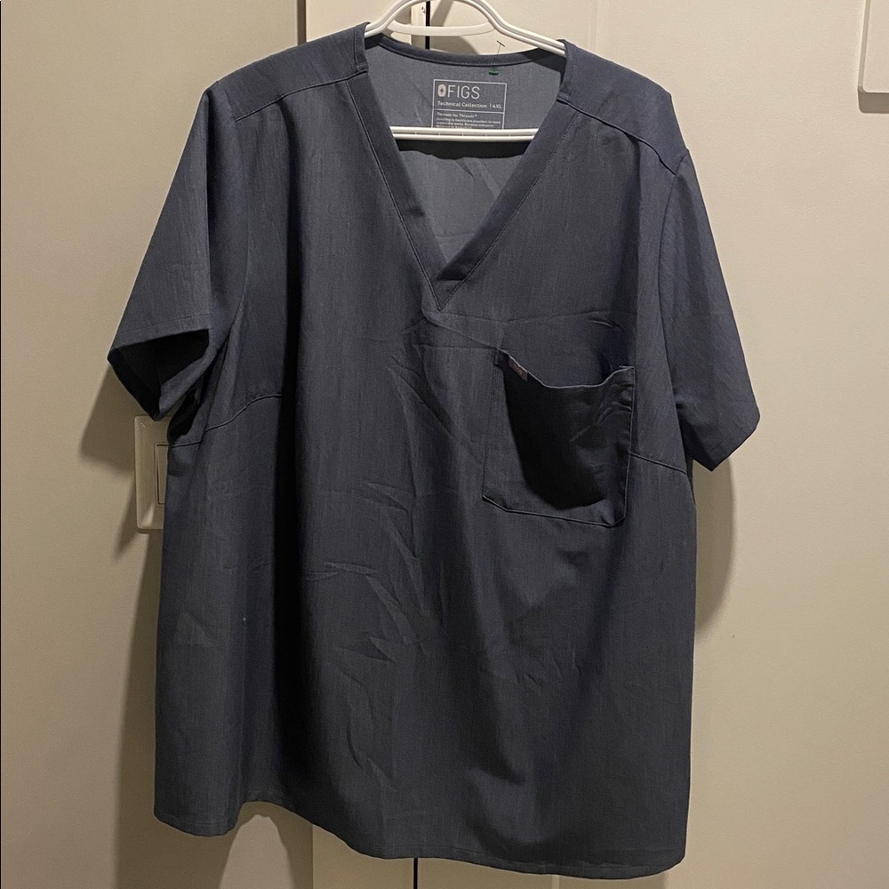 FIGS CATARINA scrub top